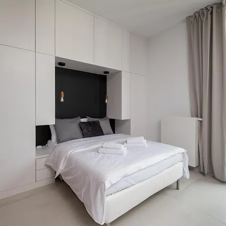 Browary Warszawskie Industrial By Bookinghost Apartment *